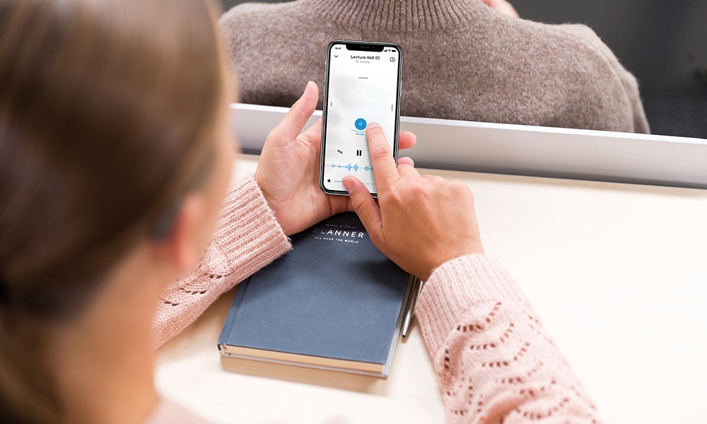 afial-sennheiser-mobile-connect Sennheiser presenta la nueva generación de su solución de transmisión de audio MobileConnect