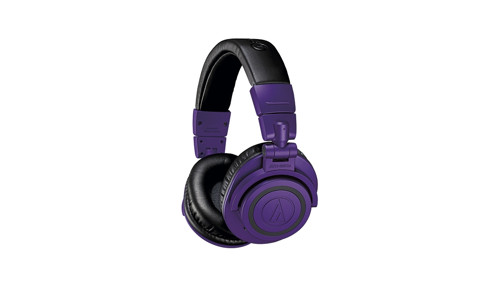 Audio-Technica presenta los modelos de edición limitada en morado y negro de sus galardonados auriculares over-ear ATH-M50x con cable y ATH-M50xBT inalámbricos