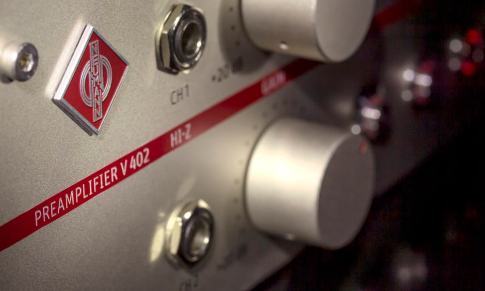 afial-neumann-preamplificador-v402 Neumann presenta el preamplificador V 402
