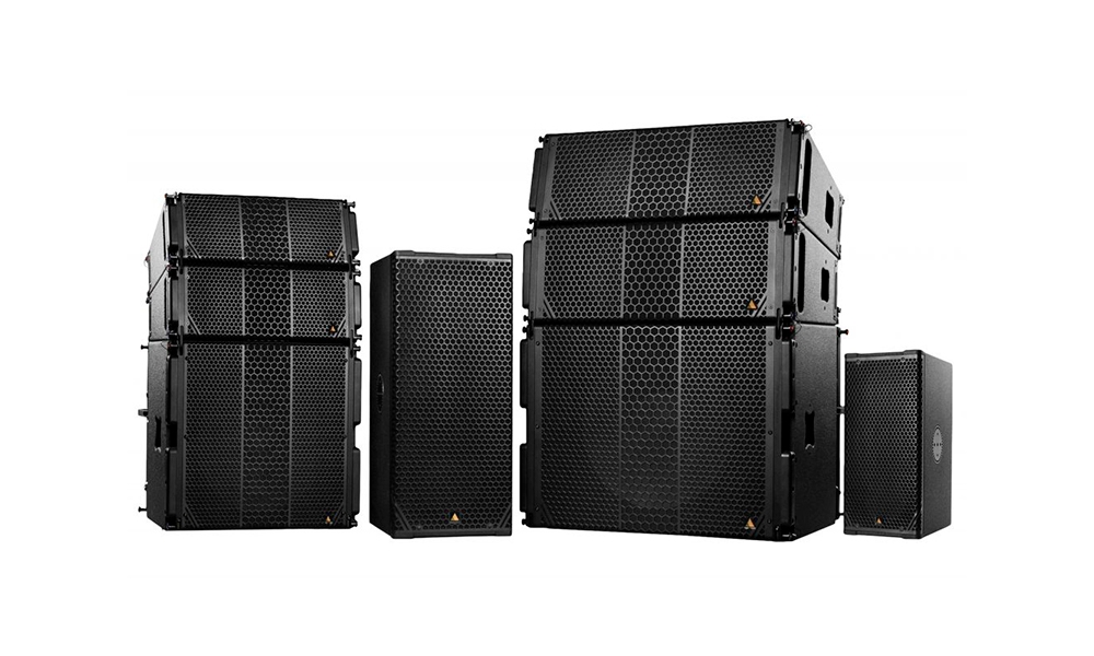 Nueva serie CS de altavoces autoamplificados inteligentes, software y sistemas Rack de Adamson