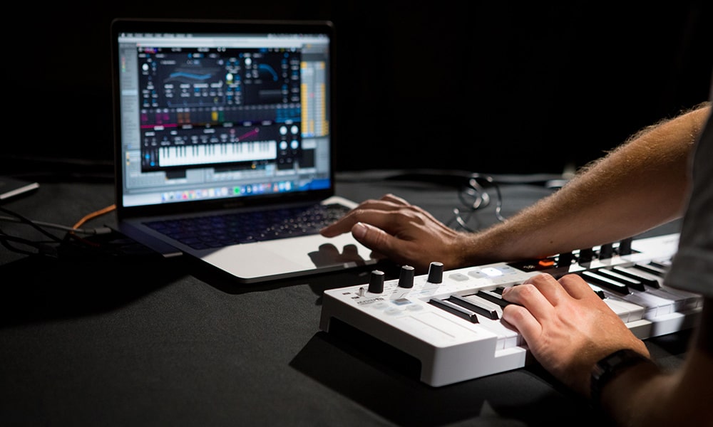 afial-arturia-keystep37 Arturia KeyStep 37, el controlador diseñado para inspirar