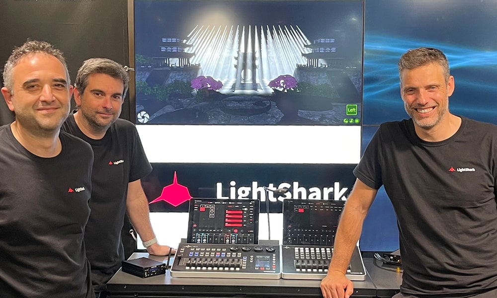 Equipson agita el mercado de la iluminación dando a los productos LightShark su propia identidad de marca