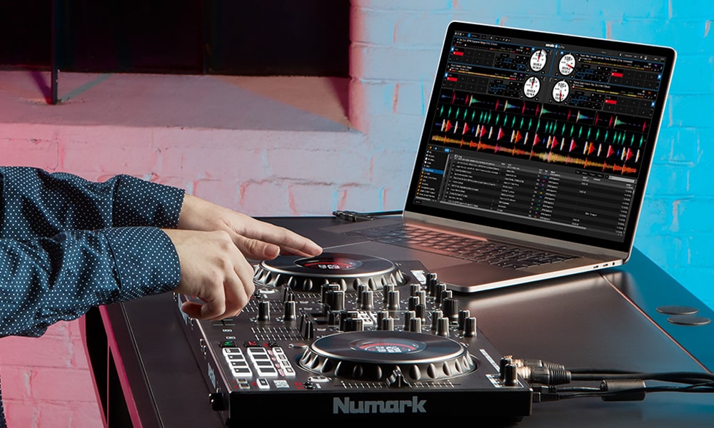 Numark presenta el NS4FX, su nuevo controlador DJ profesional