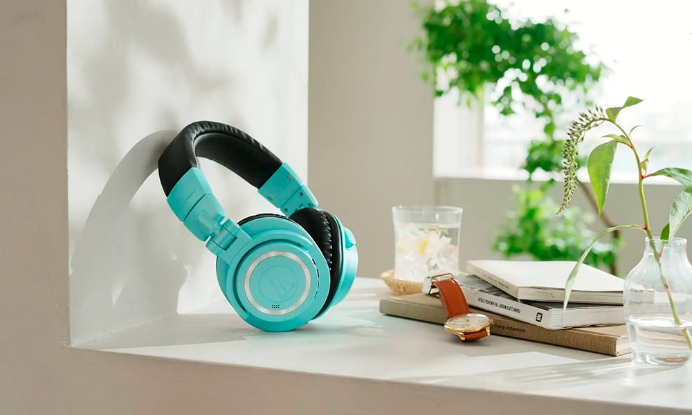Audio-Technica ATH-M50xIB & ATH-M50xBT2IB: auriculares de nueva generación de edición limitada en color Ice Blue
