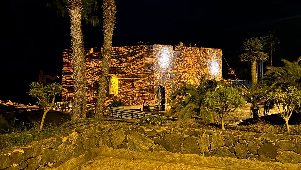 El Castillo de San Felipe brilla con nueva luz gracias a Audio Tenerife y Martin Professional