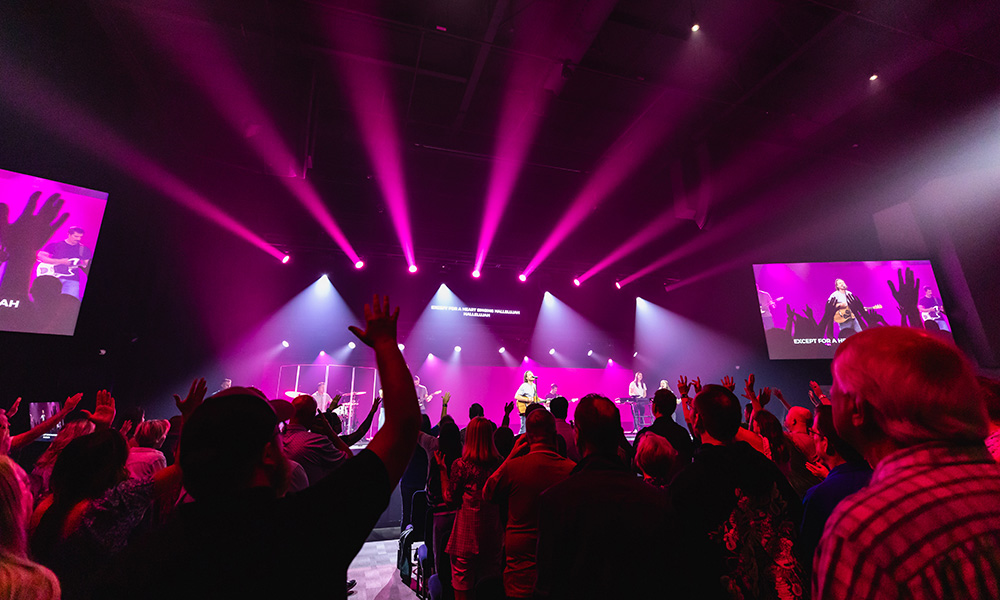 afial-magnetron-revolution-church-sennheiser-spectera Revolution Church encuentra tranquilidad con Sennheiser Spectera