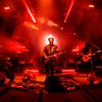 Hujan establece un nuevo estándar para giras con Sennheiser Spectera