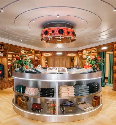IDEADEDOS integra soluciones AUDAC en la tienda Nude Project de Las Rozas Village