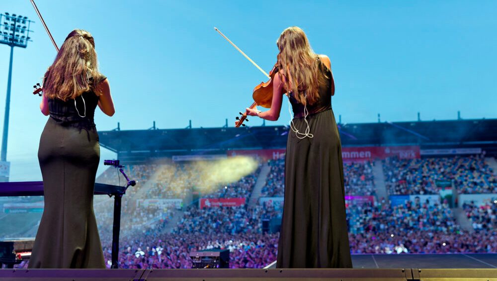 Kygo en gira mundial: el monitoreo in-ear redefine sus estándares con Sennheiser Spectera